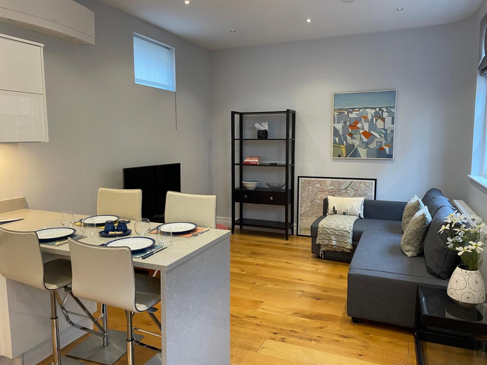 Charming & Cosy Town Centre Home With Parking 吉尔福德 外观 照片